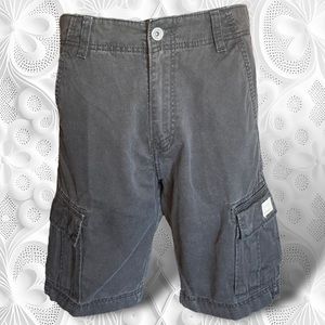 Levi’s Vintage Black Denim Cargo Shorts Size 30